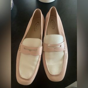 Tod’s loafers